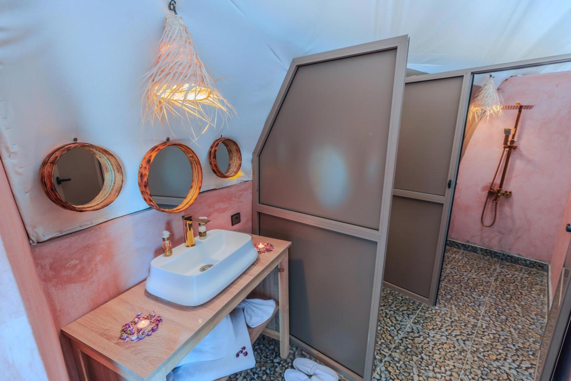 Luxury Camp Camelhouse Hotel Merzouga Eksteriør billede
